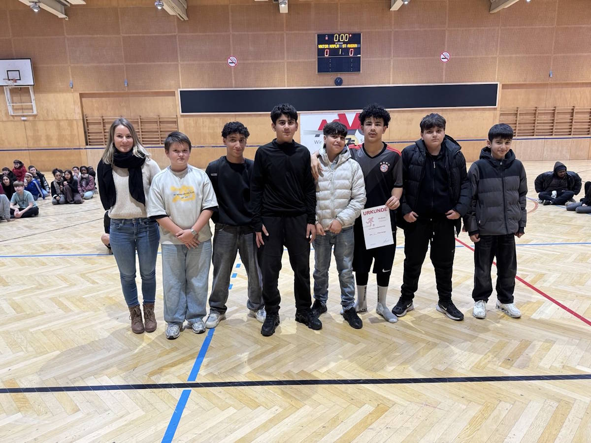 Mannschaftsfoto: 2. Klassen, Fußballturnier 18.12.2025