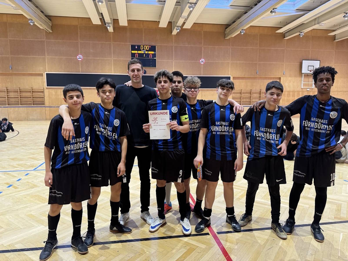 Mannschaftsfoto: 4. Klassen, Fußballturnier 18.12.2025